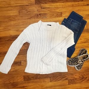 Express Ivory Chenille Sweater Size M